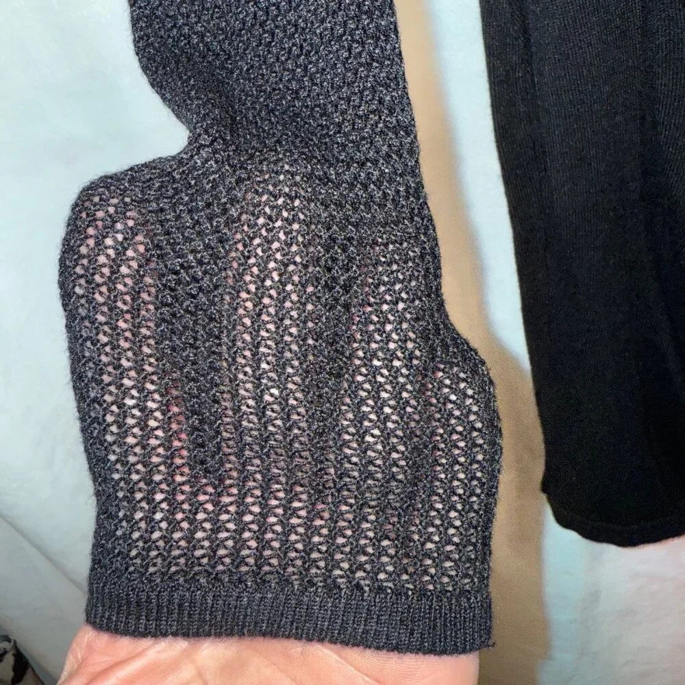 Express long sleeved knit black dress size XS. EXCELLENT condition - Picture 4 of 12